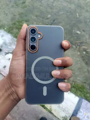 স্যামসাং গ্যালাক্সি এস২৩ এফই ২৫৬ জিবি ব্ল্যাক