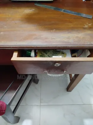 Reading Table