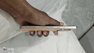Realme Narzo 60 128 GB Orange