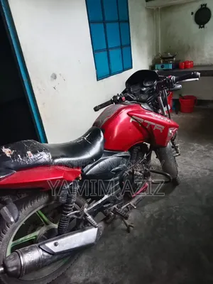 TVS Apache RTR 160 2V 2017 Red