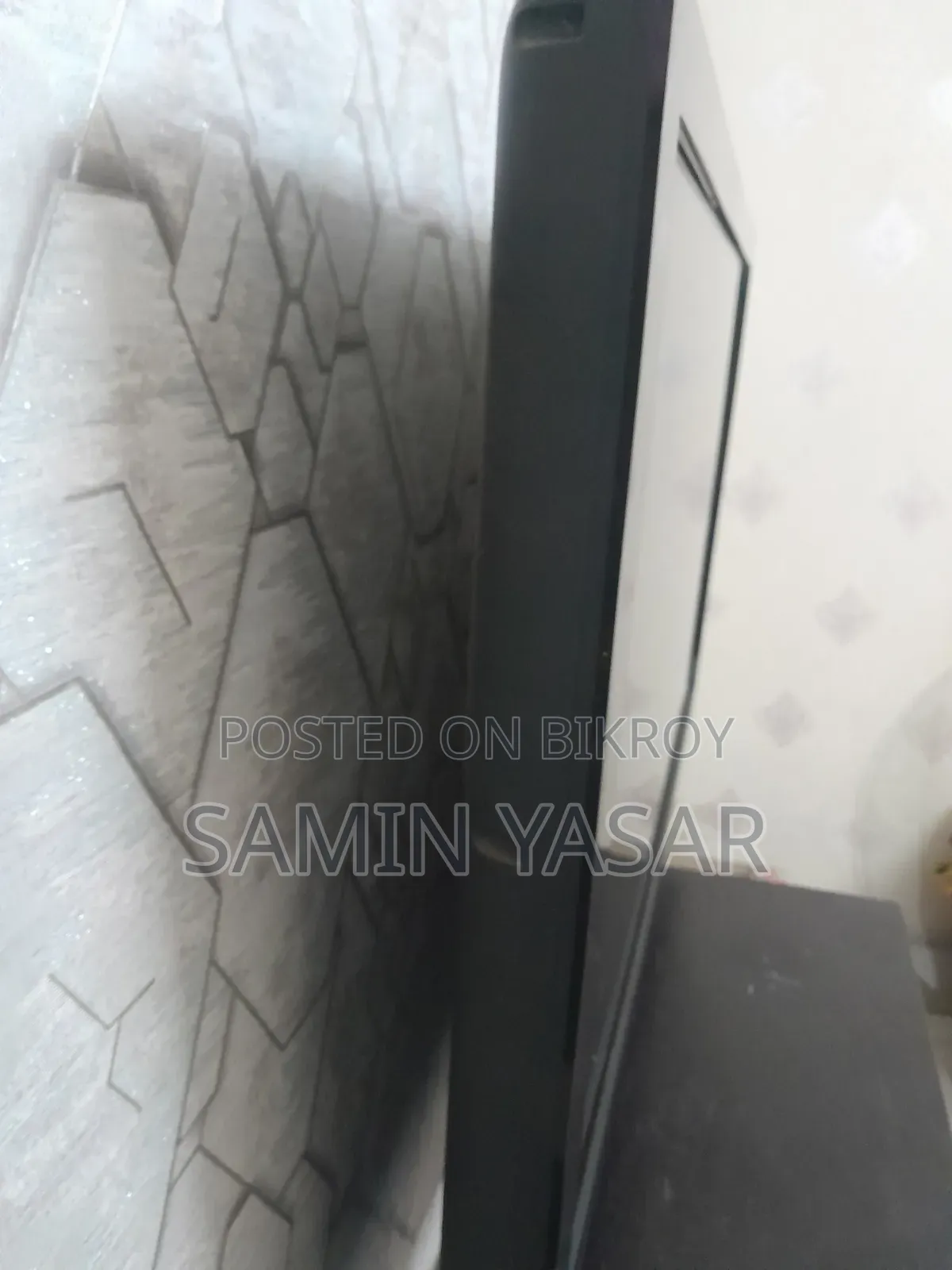 একটি এলজি টিভি ভালো কন্ডিশন