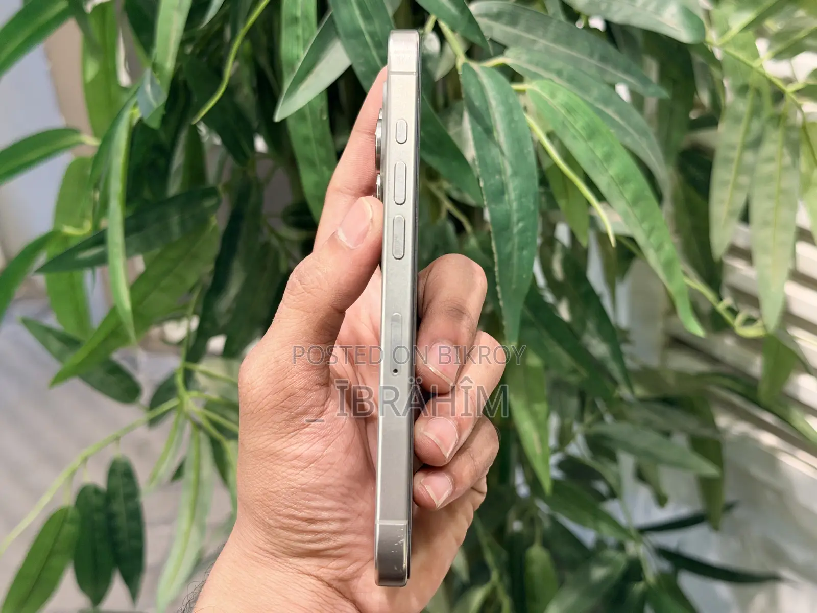 অ্যাপল আইফোন ১৫ প্রো ২৫৬ জিবি সিলভার