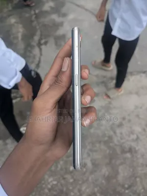 অপ্পো এ৫এস / এএক্স৫এস ১২৮ জিবি গোল্ড
