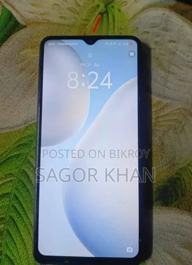 Vivo Y17s 128 GB Blue