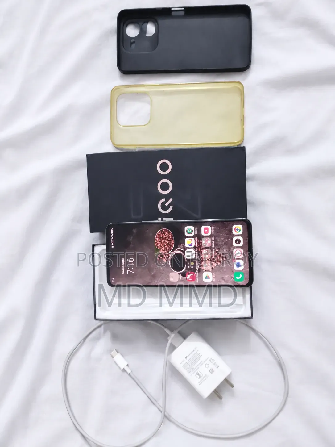 iQOO Z9x 128 GB Gold