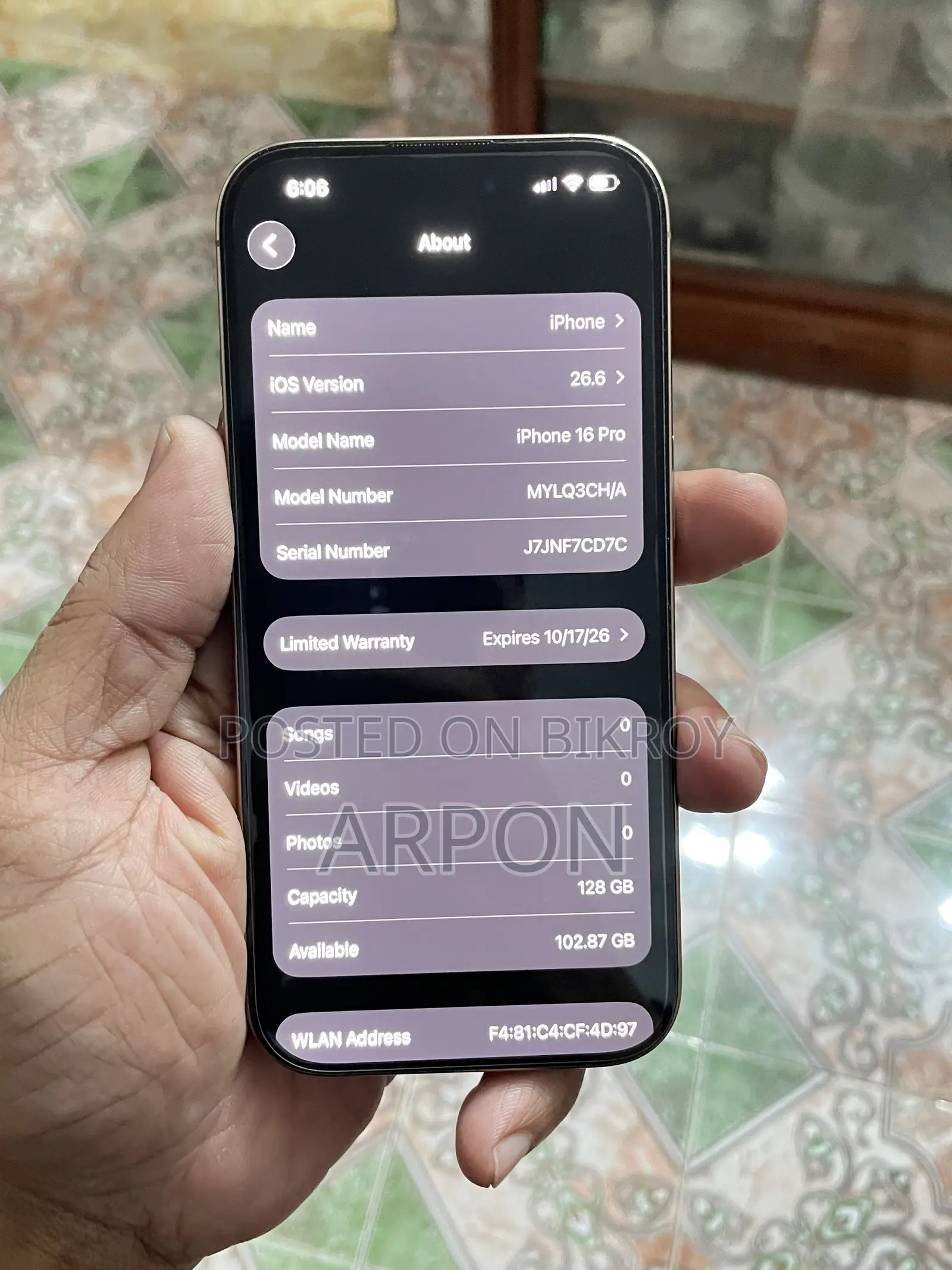 Apple iPhone 16 Pro 128 GB Gold