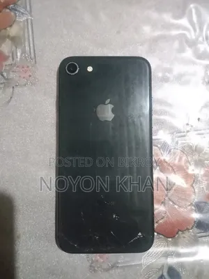 অ্যাপল আইফোন ৮ ৬৪ জিবি ব্ল্যাক