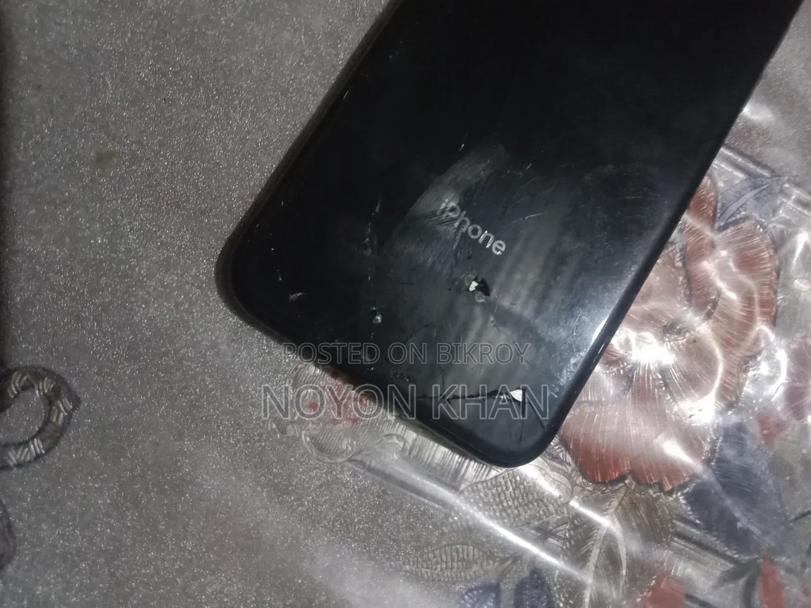 অ্যাপল আইফোন ৮ ৬৪ জিবি ব্ল্যাক