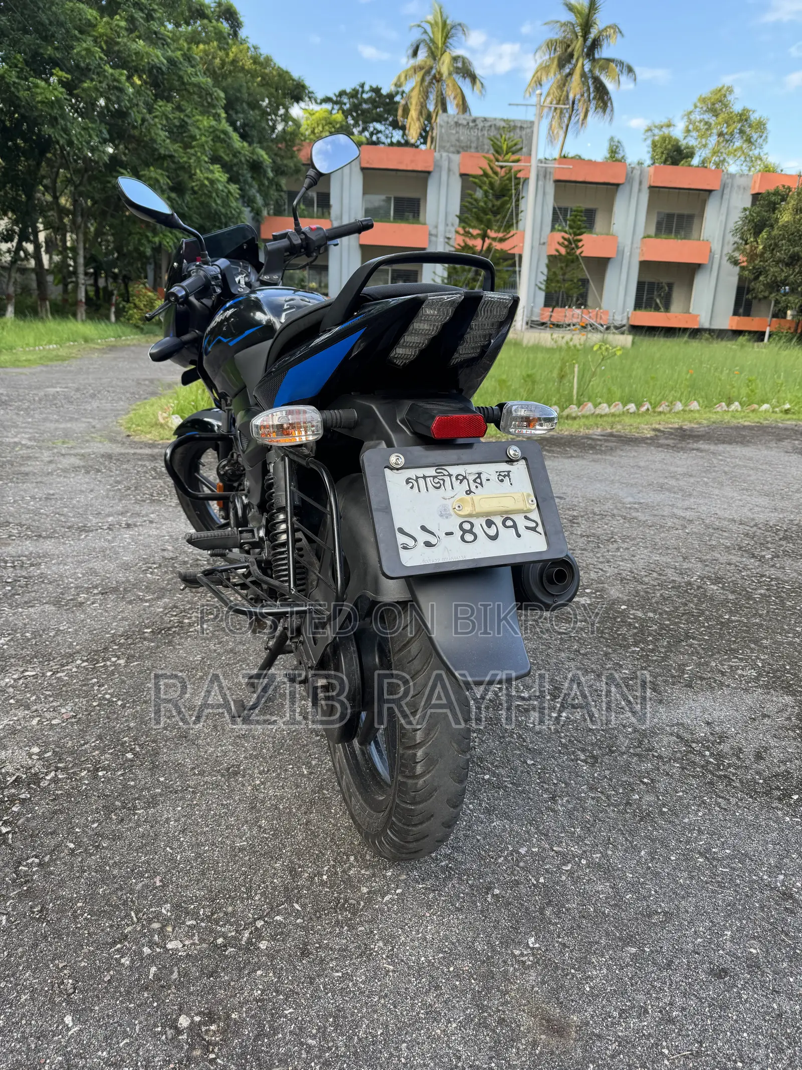 Bajaj Pulsar 150 2023 Black