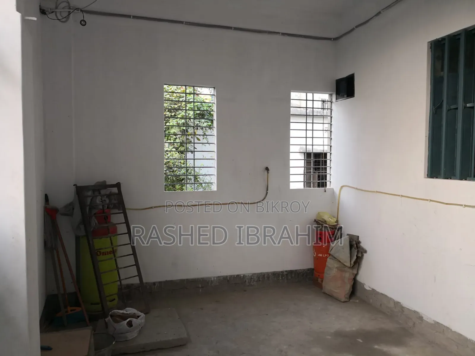 যাত্রাবাড়ীতে ৪ বেডরুমের বাড়ি বিক্রি