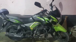 টিভিএস স্ট্রাইকার ১২৫ ২০২০ সবুজ