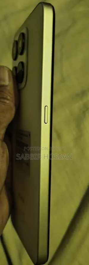 অনার ৪০০ প্রো ২৫৬ জিবি গোল্ড