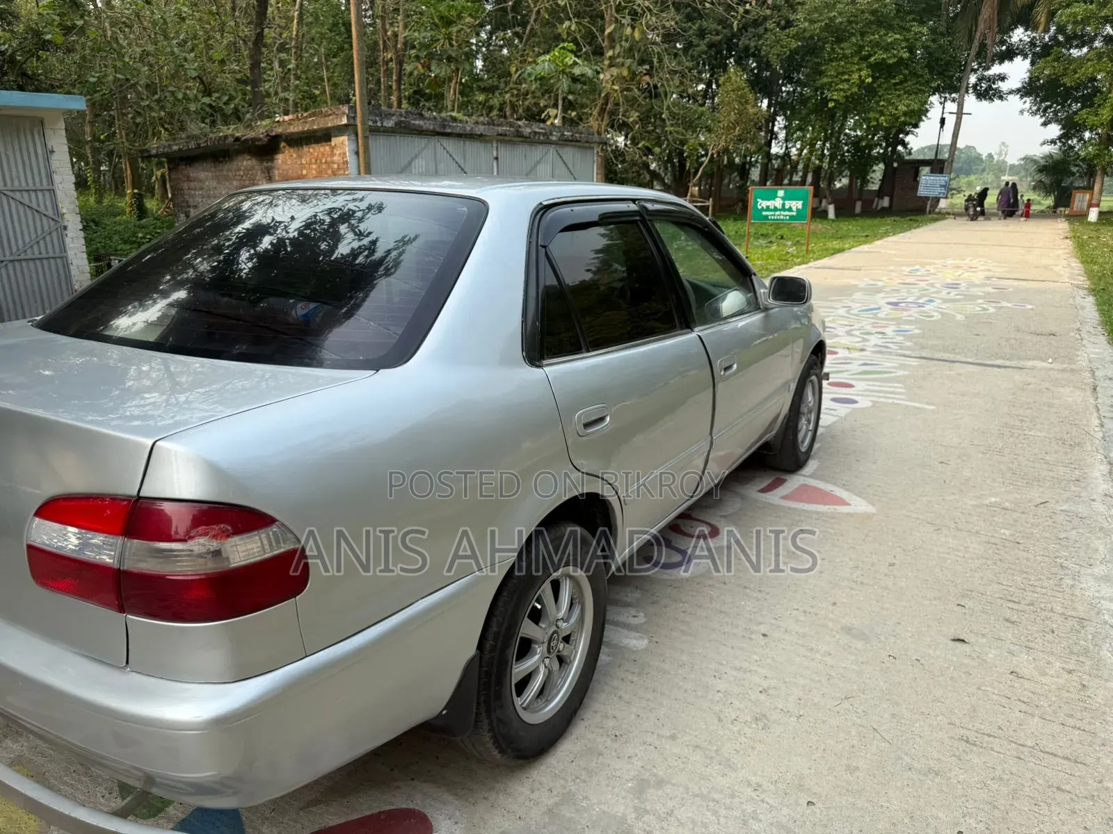 Toyota Corolla 1997 Silver