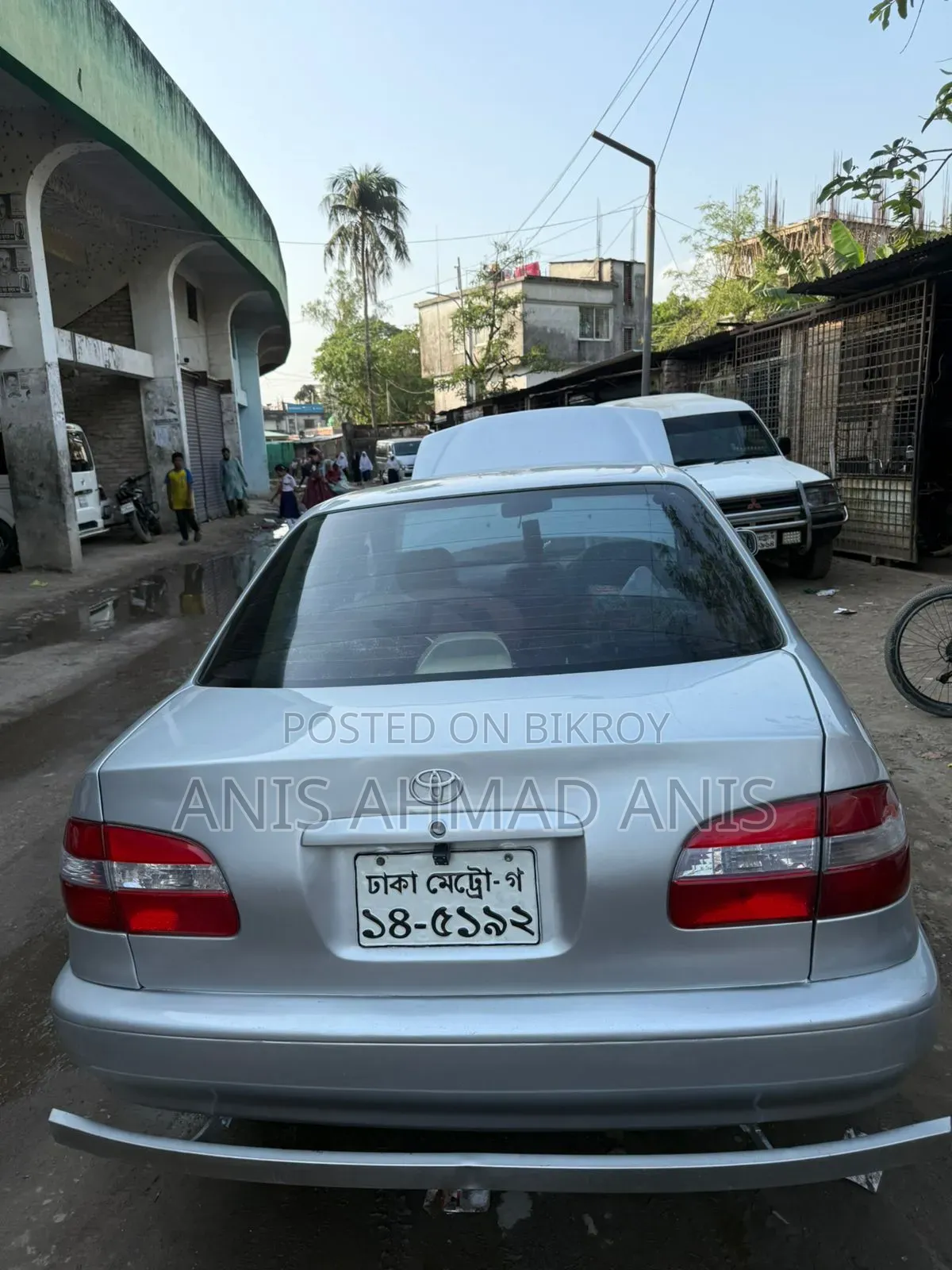 Toyota Corolla 1997 Silver