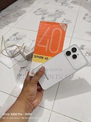 টেকনো স্পার্ক ৪০ ১২৮ জিবি হোয়াইট