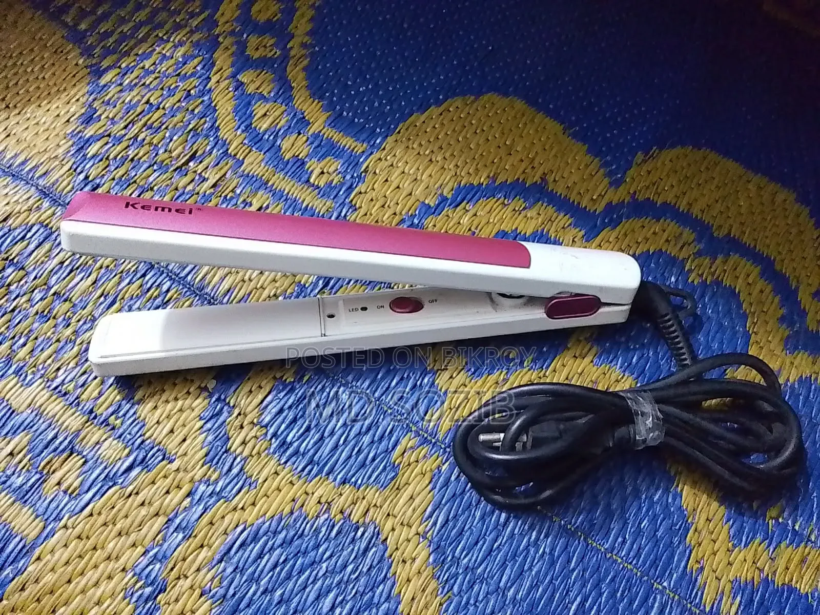 Hair Straightener