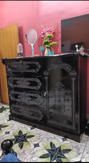 Premium Classic Design Wardrobe