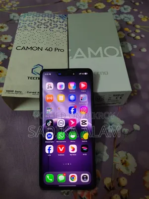 Tecno Camon 40 Pro 4G 256 GB Silver