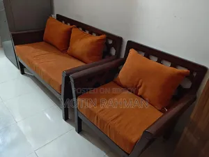 রিগ্যাল ২ সিটের সোফা ১ পিস