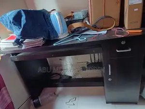 4 Feet 3 Inch Big Size Desk/Table for Sell!