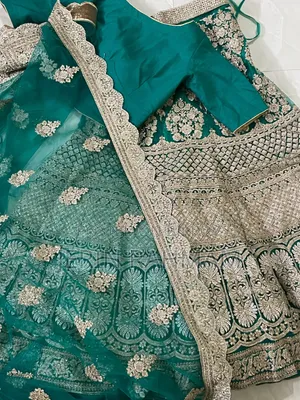 ব্রাইডাল লেহেঙ্গা