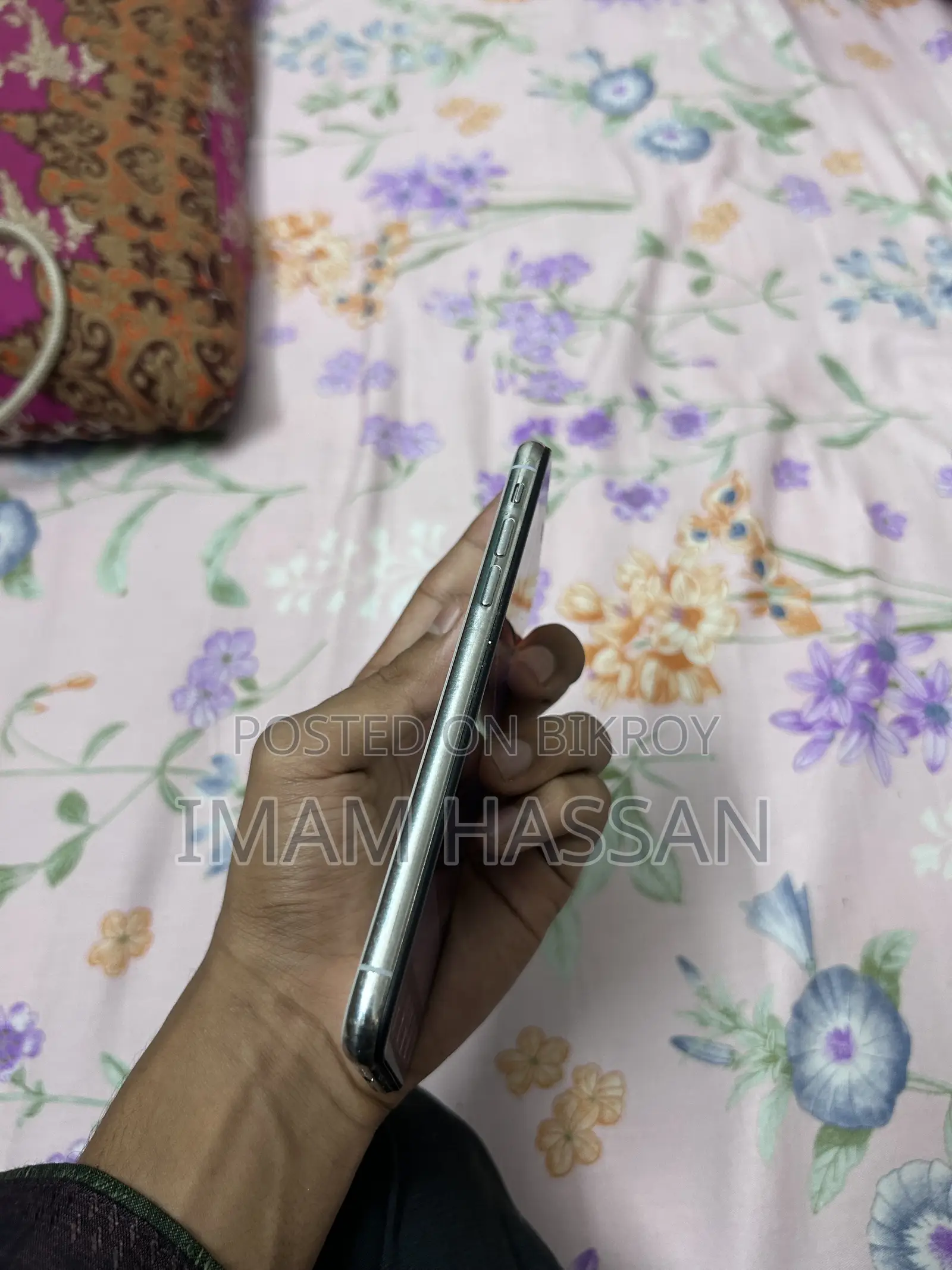 Apple iPhone XS 64 GB White