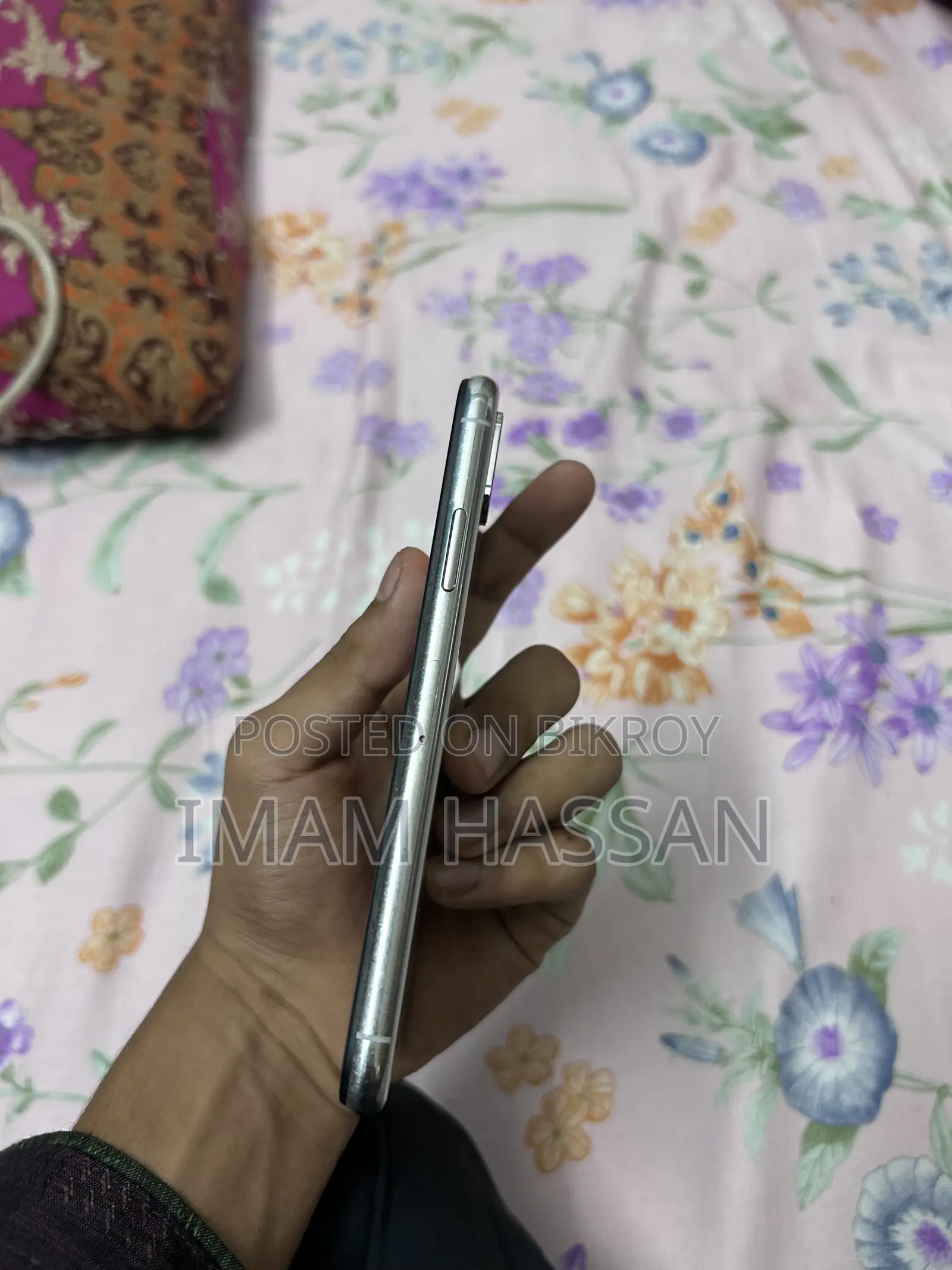 Apple iPhone XS 64 GB White