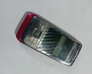 নোকিয়া ই৬৬ গোলাপি