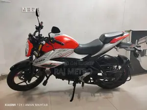 Suzuki Gixxer 2023 Orange