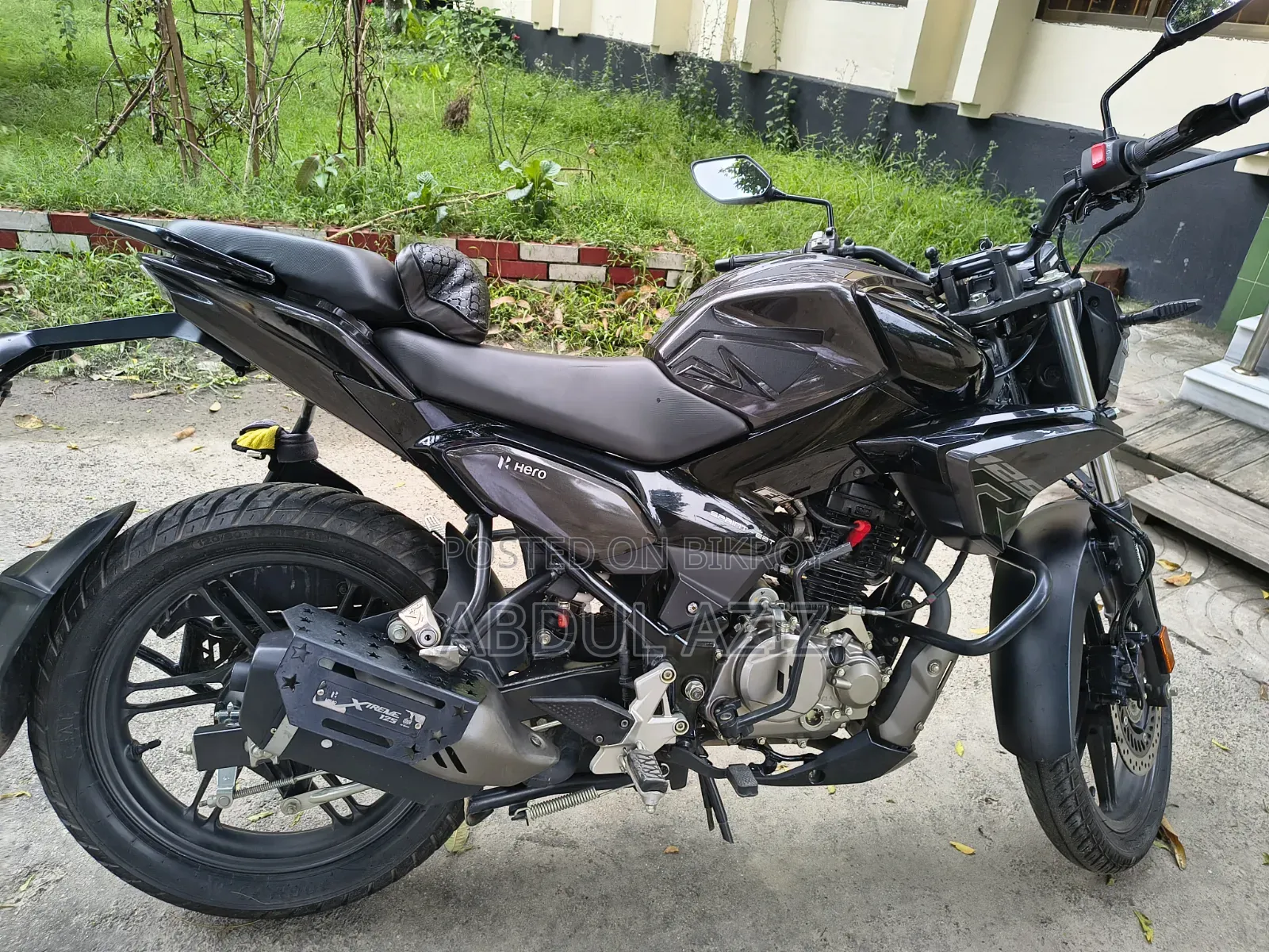 হিরো এক্সট্রিম ১২৫আর ২০২৫ ব্ল্যাক