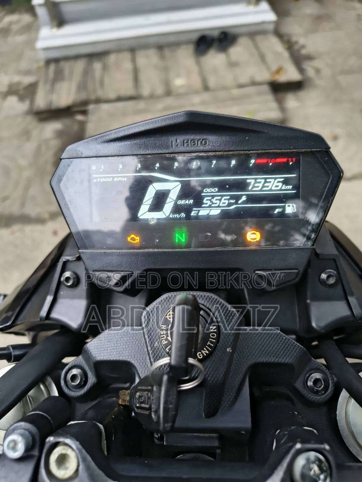 হিরো এক্সট্রিম ১২৫আর ২০২৫ ব্ল্যাক