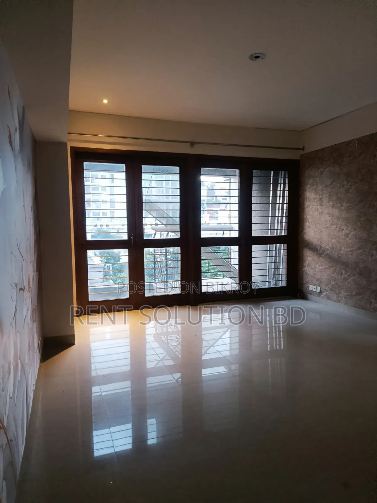 গুলশান ২ এ নতুন অফিস স্পেস ভাড়া