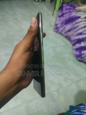 ইনফিনিক্স জিরো ৩০ ২৫৬ জিবি সবুজ