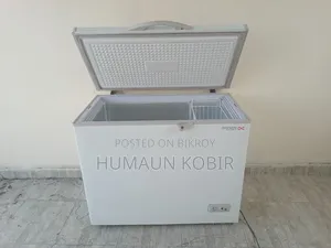 একটি Chest Freezer (ডিপ ফ্রিজ/চেস্ট ফ্রিজার)। বিক্রয় হবে