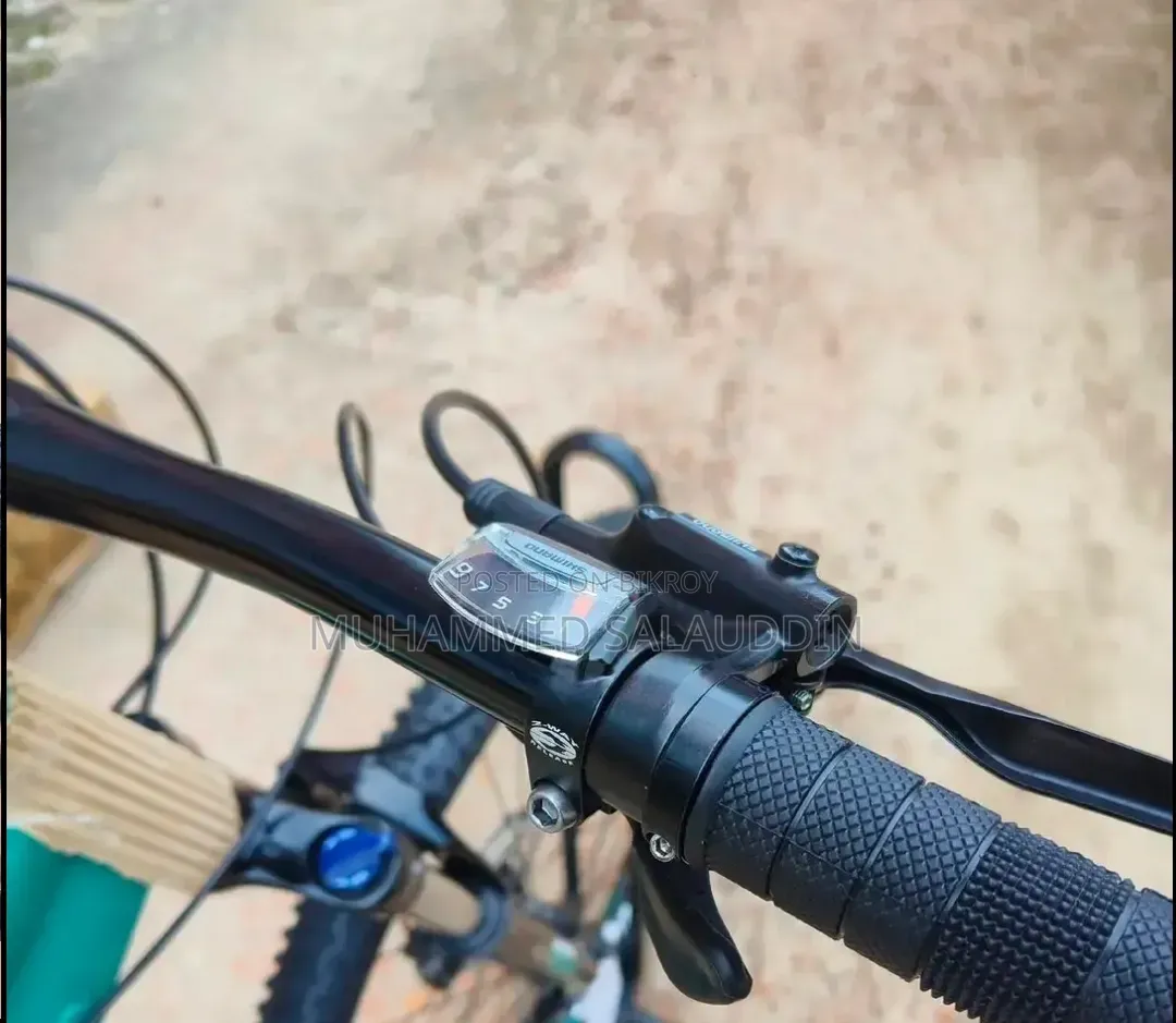 Veloce Stunt Ultimate (27.5")