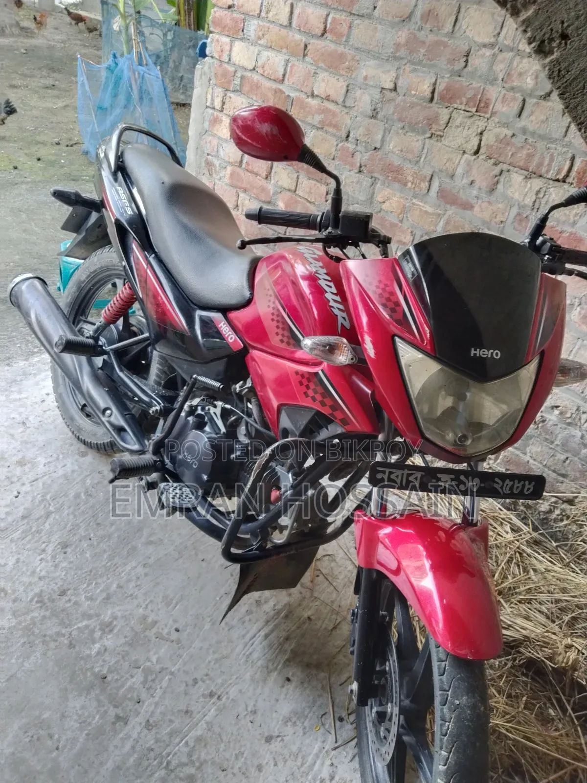 Hero Glamour 2016 Red
