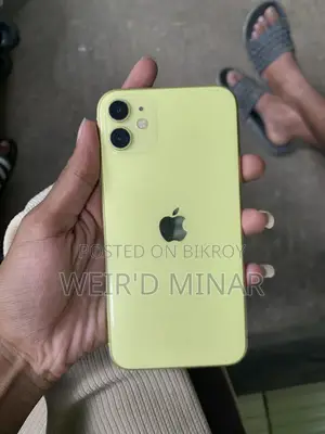 Apple iPhone 11 64 GB Yellow