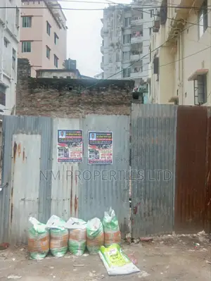 3bdrm Apartment in Mirpur for Sale