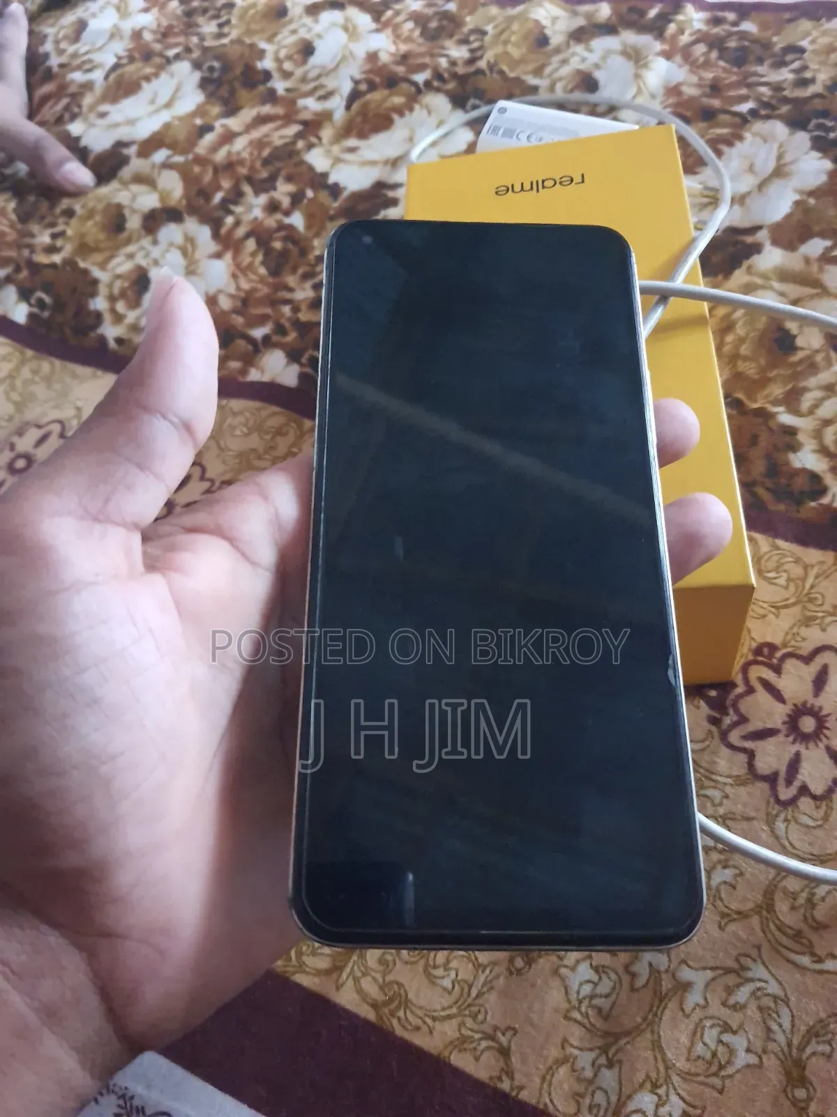 রিয়েলমি ৮ প্রো ১২৮ জিবি গোল্ড