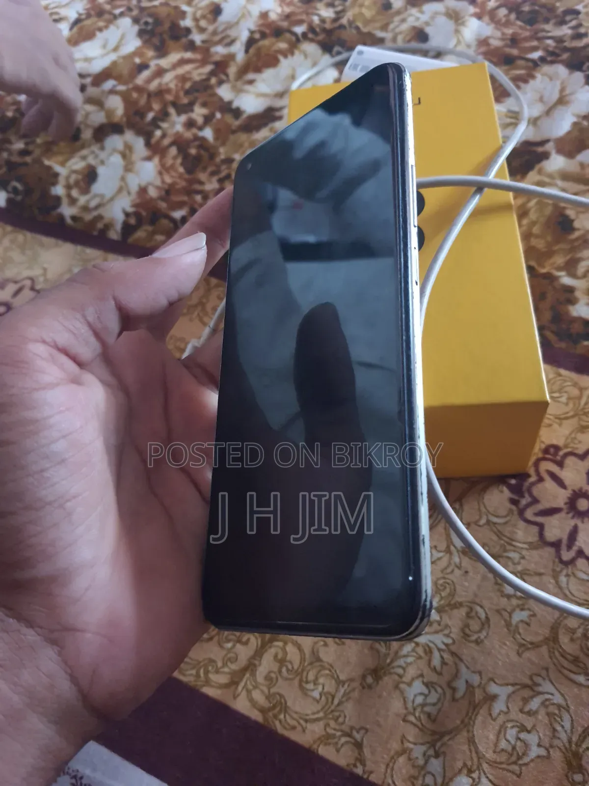 রিয়েলমি ৮ প্রো ১২৮ জিবি গোল্ড