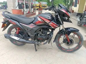 Honda CB 2023 Black