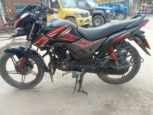 Honda CB 2023 Black