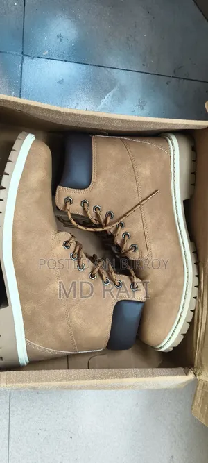 Boot Shoes Sell