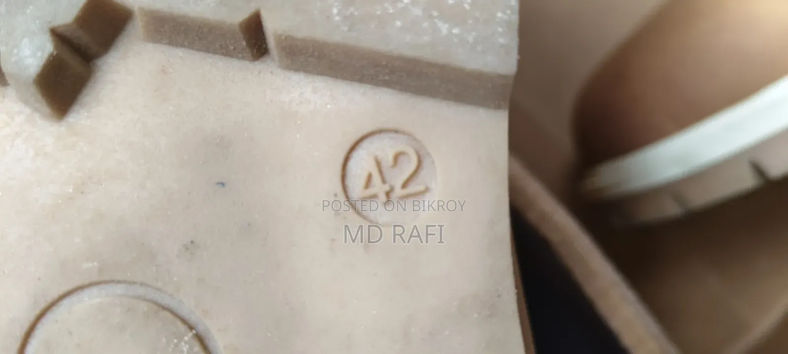 Boot Shoes Sell