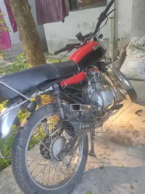 Honda 2025 Red