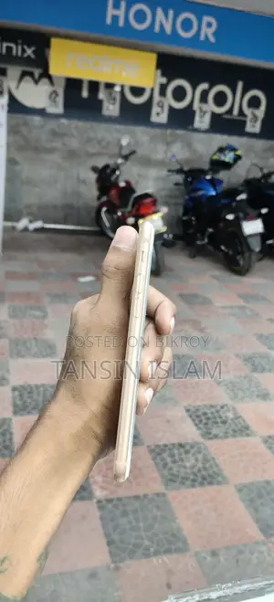 অ্যাপল আইফোন ৮ ৬৪ জিবি রোজ গোল্ড