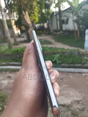 Realme 256 GB Blue