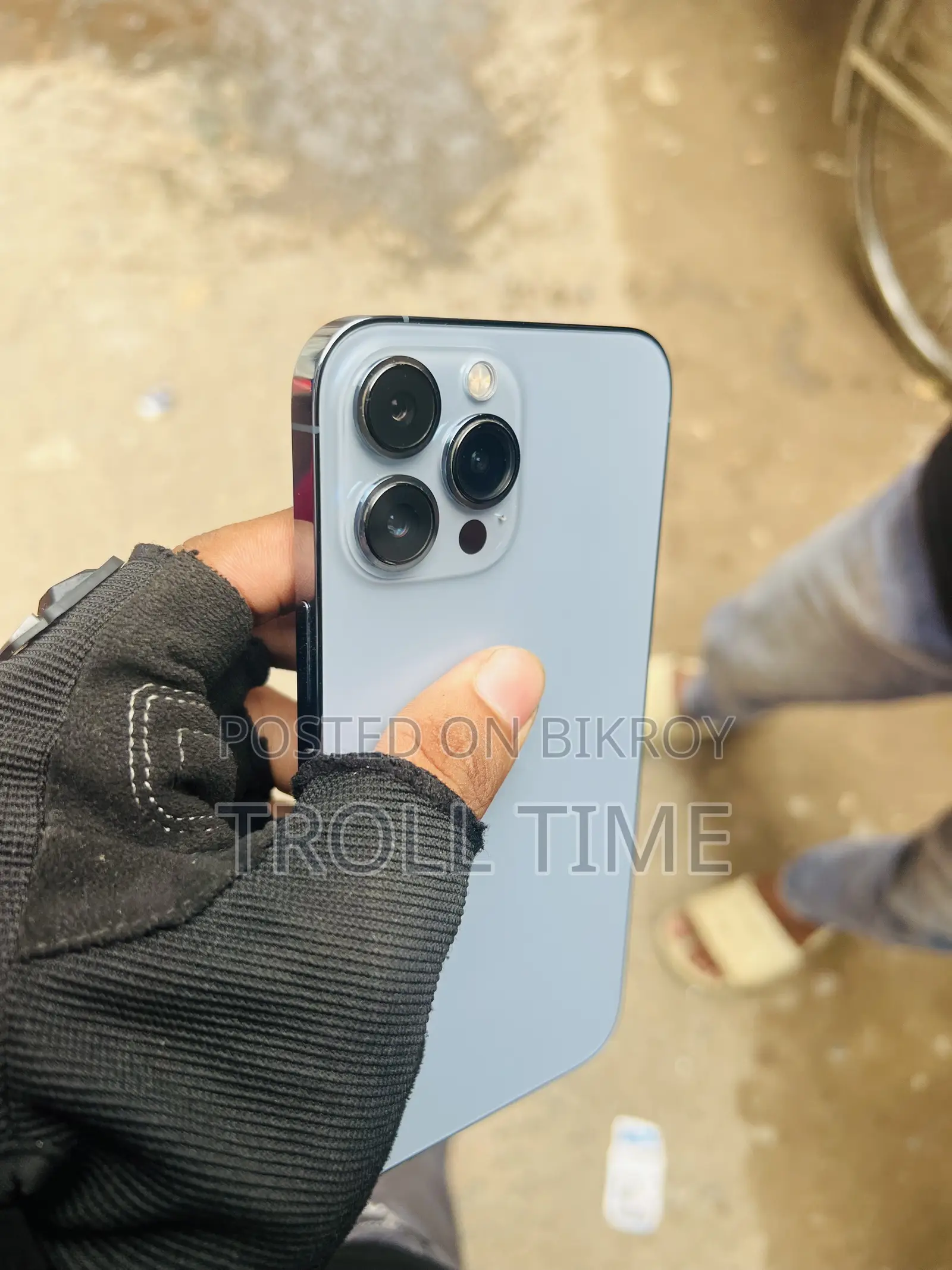 অ্যাপল আইফোন ১৩ প্রো ম্যাক্স ২৫৬ জিবি ব্লু