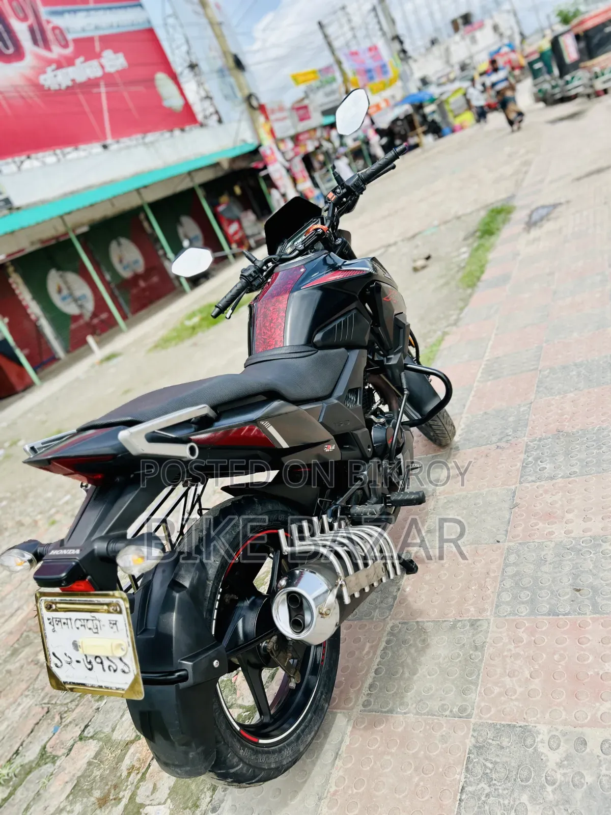 হোন্ডা এক্স-ব্লেড ১৬০ ২০২০ কালো