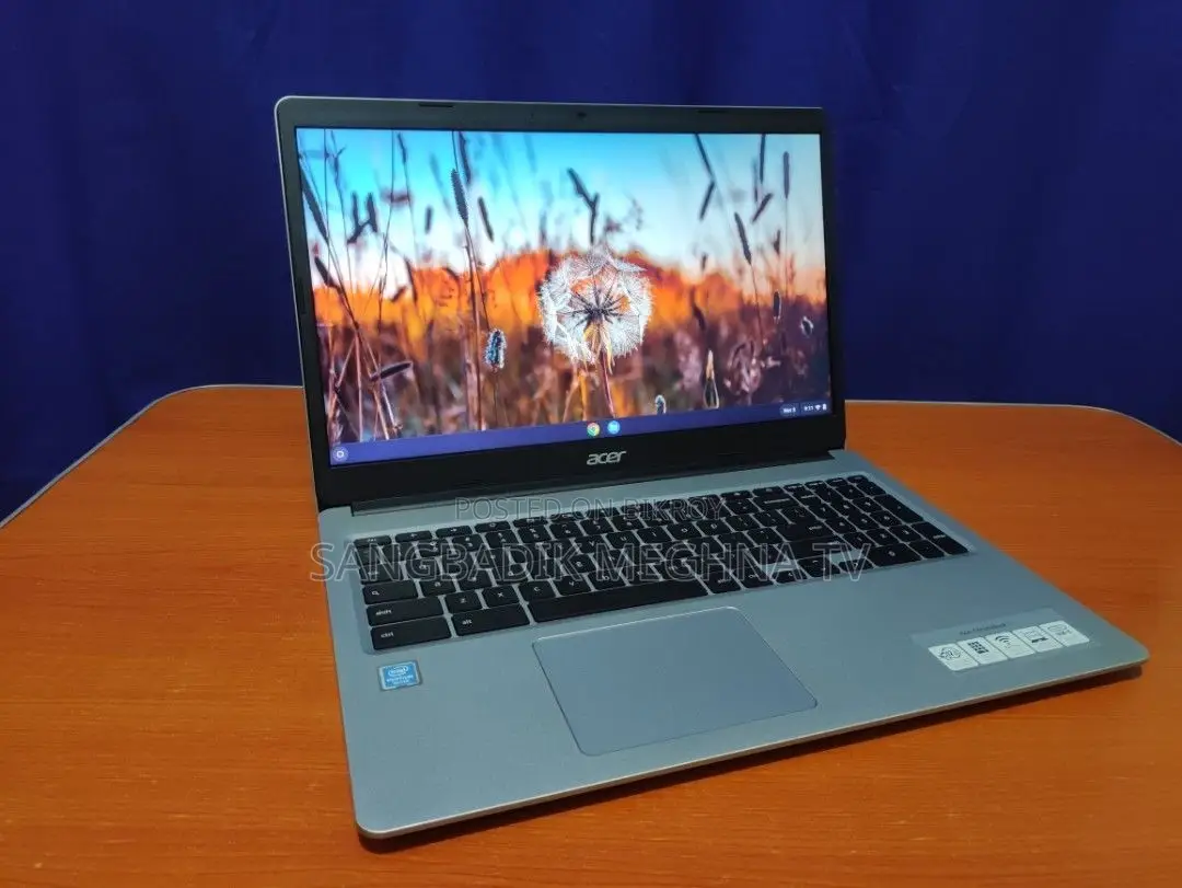 Laptop Acer 3GB Intel SSD 256GB
